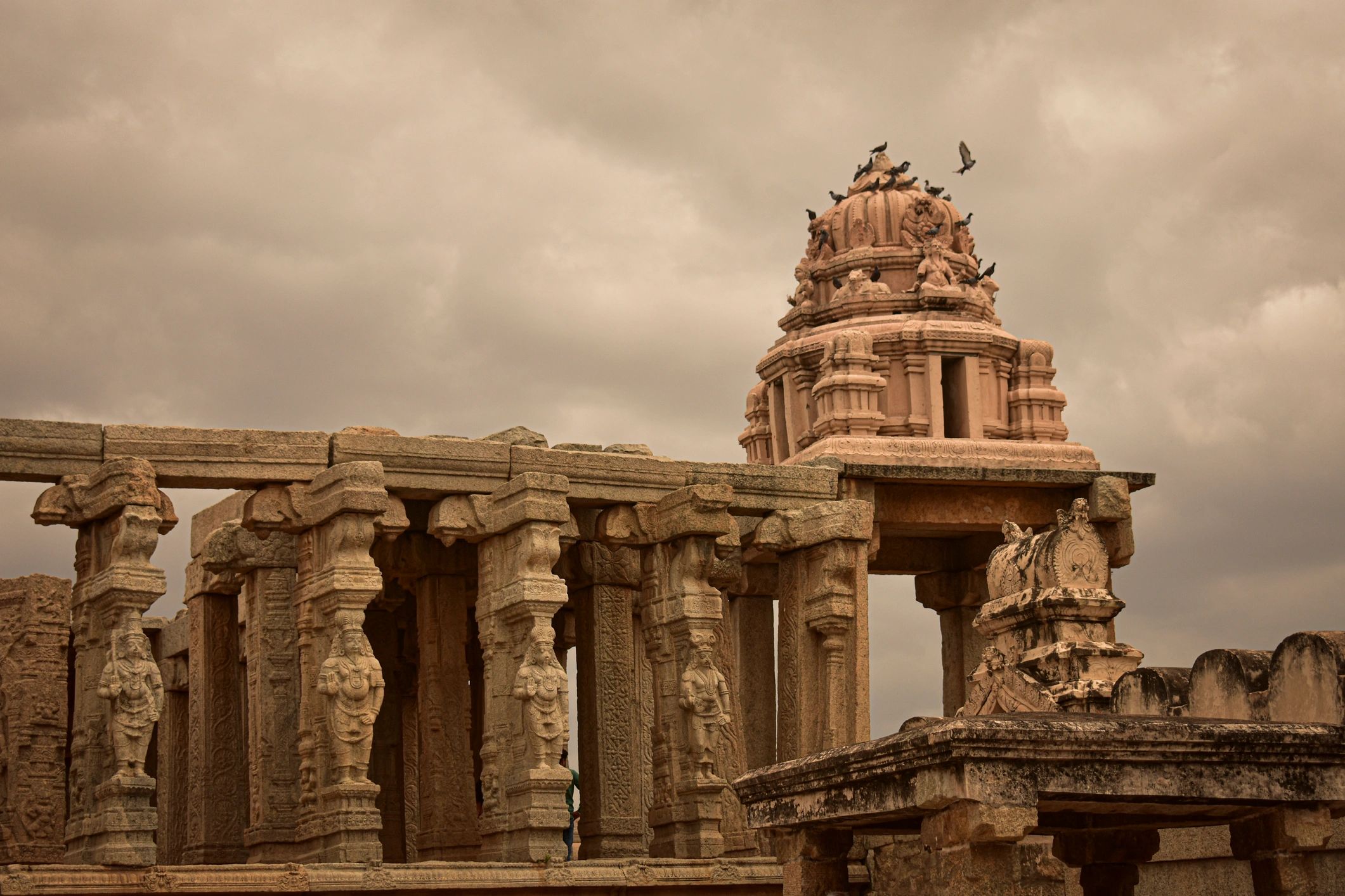 South Indian temple landmark for Chennai outstation travel inspiration
